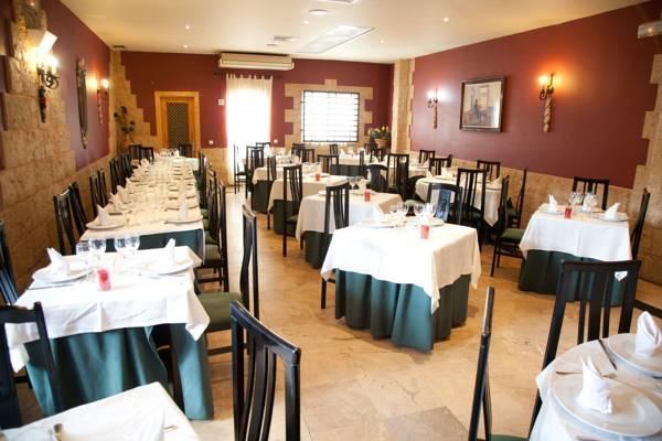 Hostal Restaurante Dulcinea De אל טובוסו מראה חיצוני תמונה